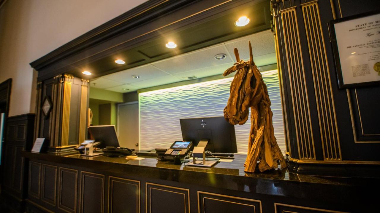 Voco The Tiger Hotel, Columbia, Mo By Ihg מראה חיצוני תמונה