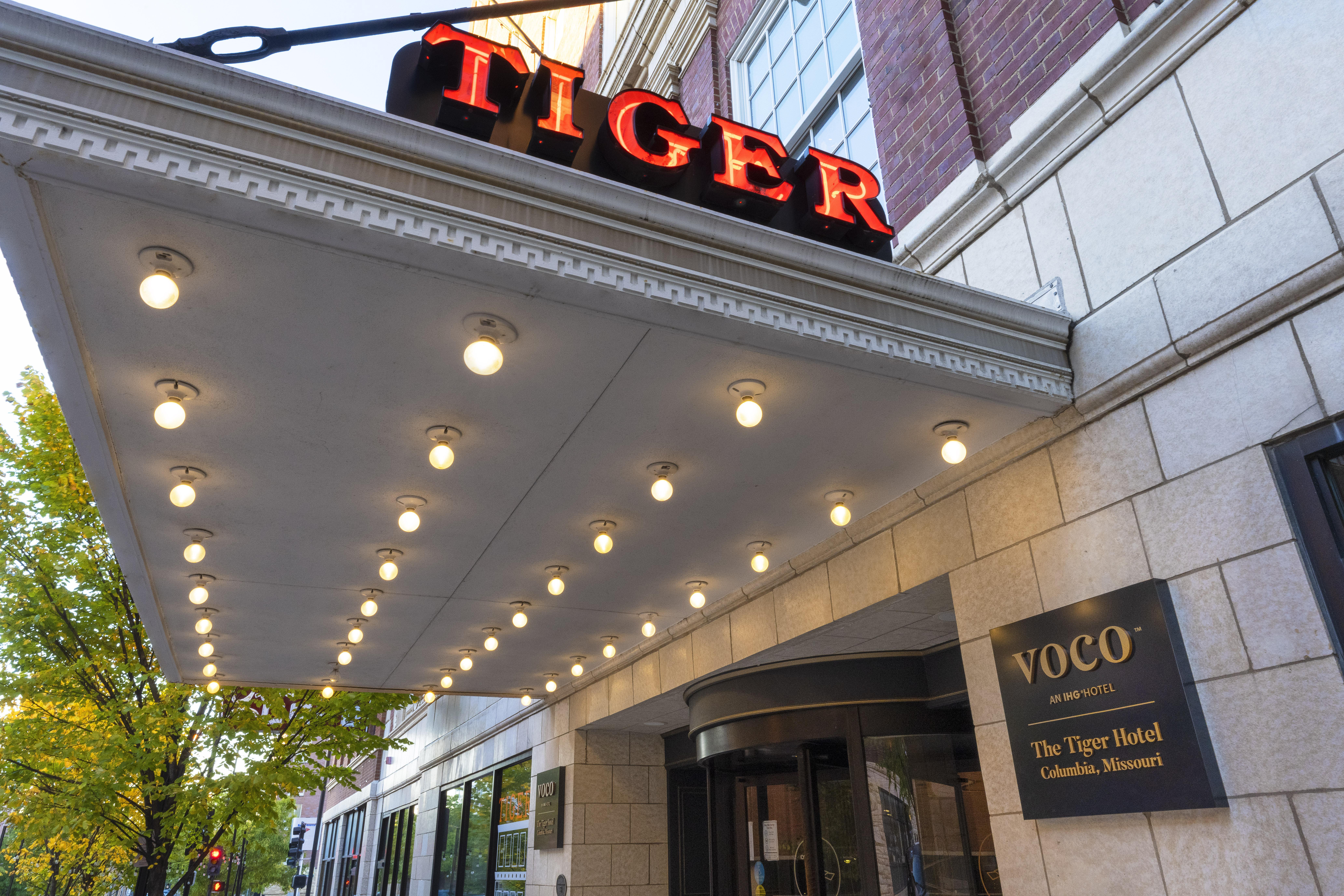 Voco The Tiger Hotel, Columbia, Mo By Ihg מראה חיצוני תמונה