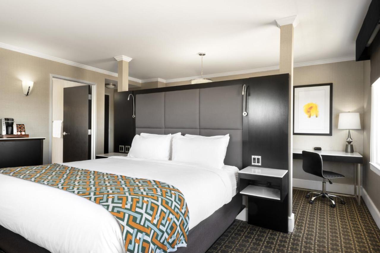 Voco The Tiger Hotel, Columbia, Mo By Ihg מראה חיצוני תמונה